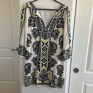 Alice + Olivia Lowell Mini Shift Dress Cream Black Embroidered. Size S.